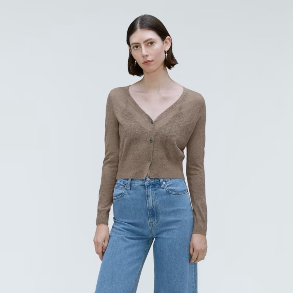 Everlane Featherweight Alpaca Cardigan in Taupe Grey
